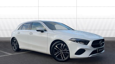 2025 Mercedes-Benz Approved Next button icon Next button icon to navigate photo